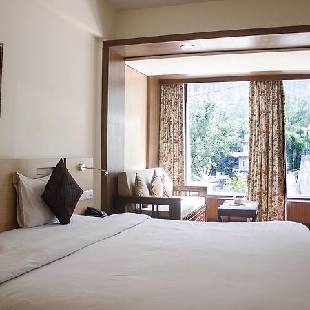 Savoy Greens Hotel Kasauli Buitenkant foto